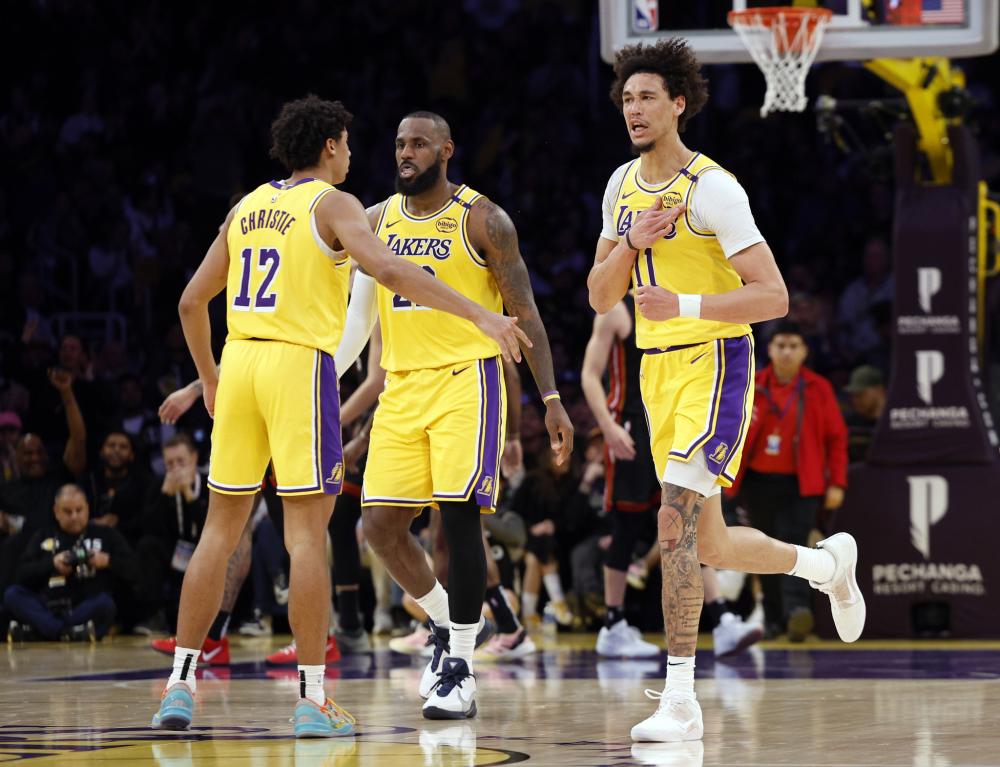 各自携带着 各自携带着